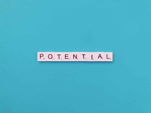 What's the Potential of Smart Contact Lenses for Augmented Reality?